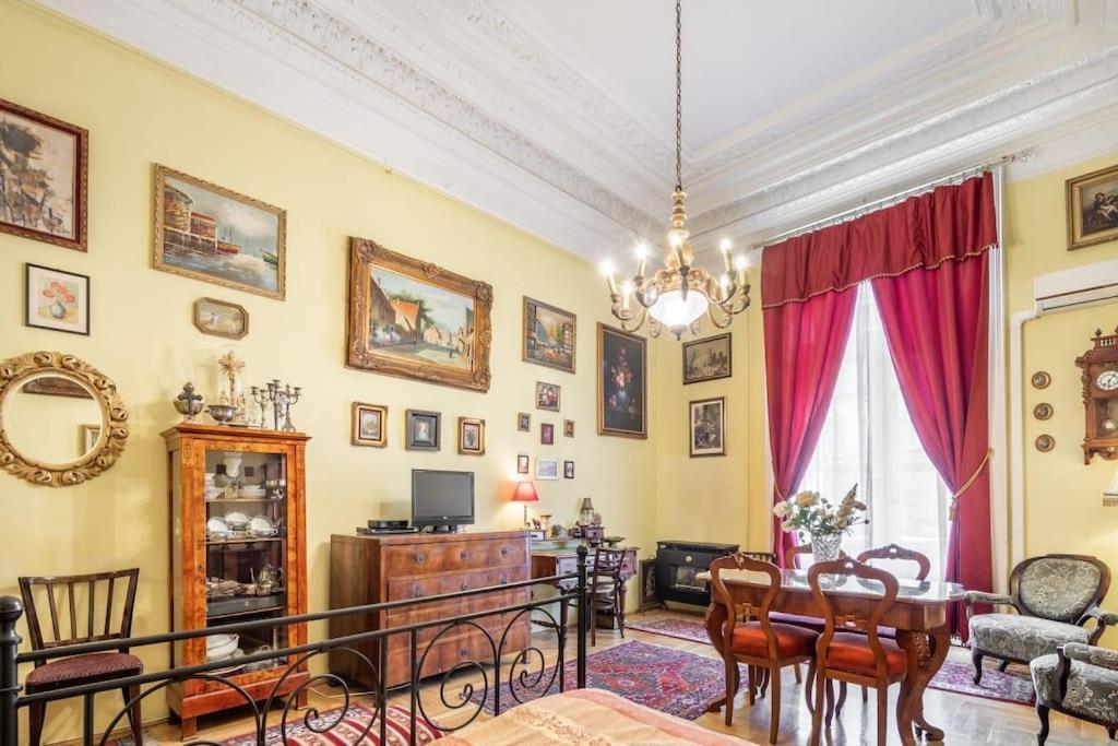 Jozsef-Corvin Central Budapest Esterno foto
